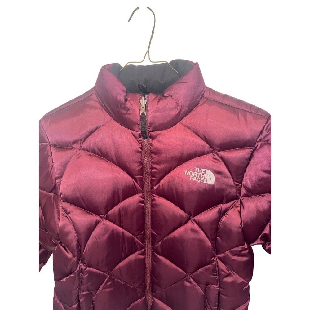 The North Face Girl 550 Goose Down Puffer Jacket L Burgundy Quilted Winter Coat - Picture 3 of 9